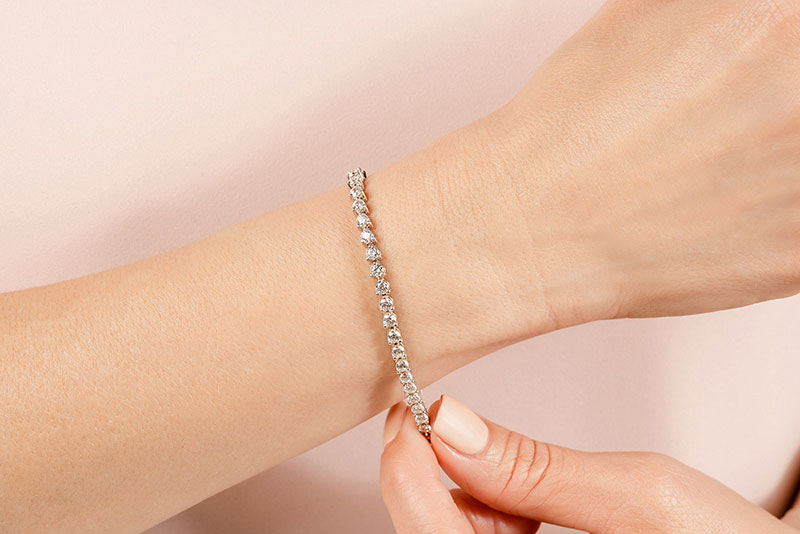 Timeless Three Prong Tennis Bracelet