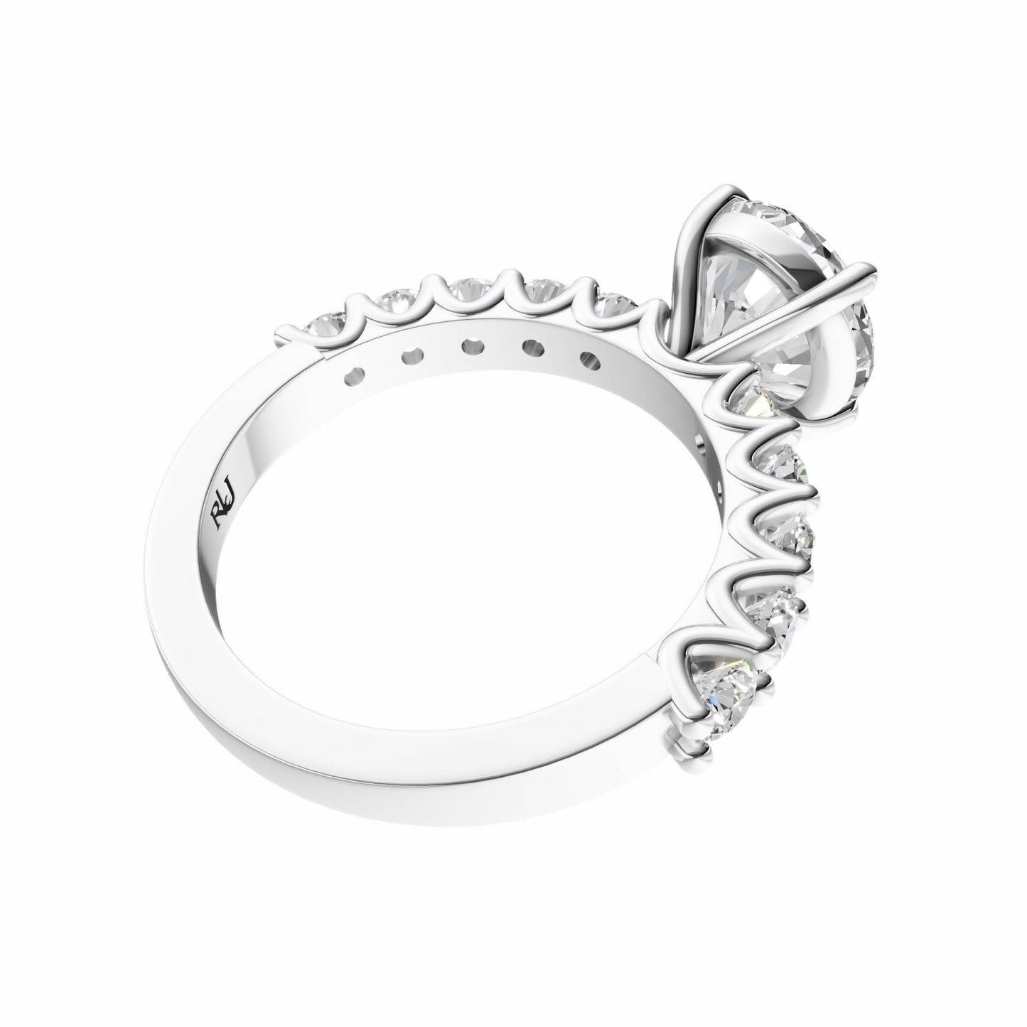 Round Elegant Broadway Traditional Setting