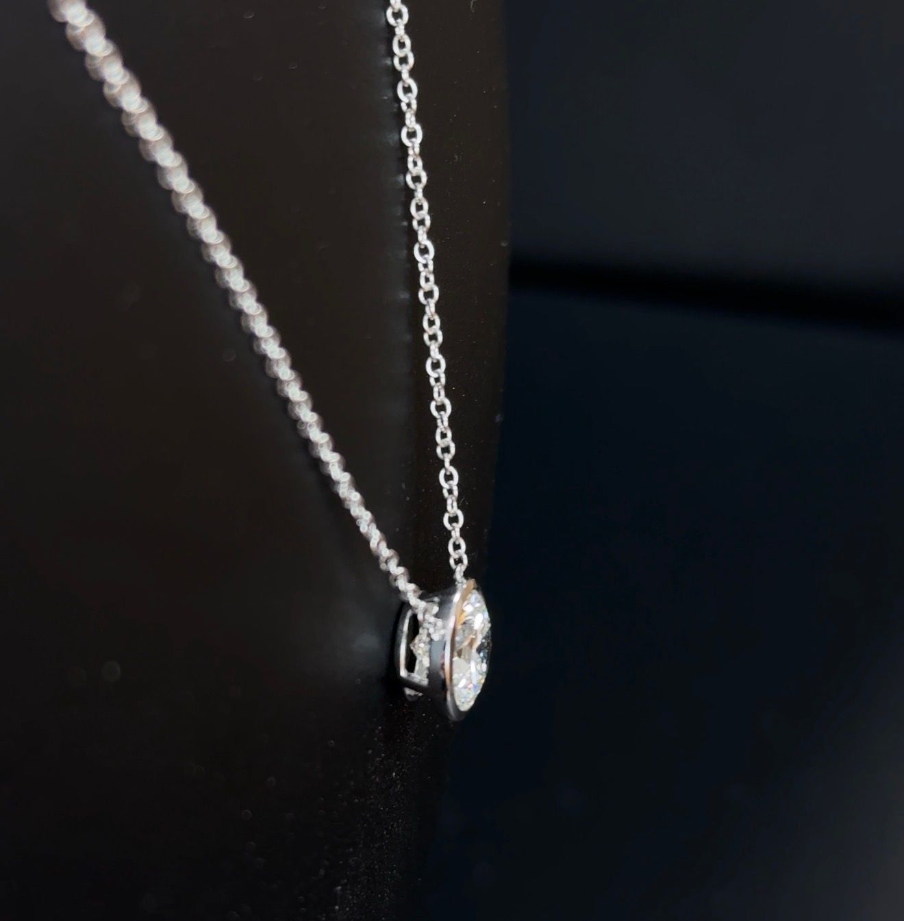 2.00ctw Round Excellent Cut E VS1 Lab Diamond 14kt White Gold Pendant with 16-18" Chain CHN-120
