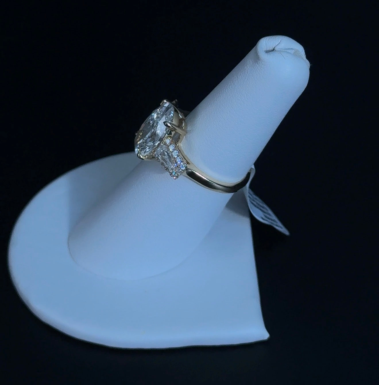 4.01ct Oval E VVS2 Lab Diamond 14kt Yellow Gold Three Stone Engagement Ring RGF-809-1