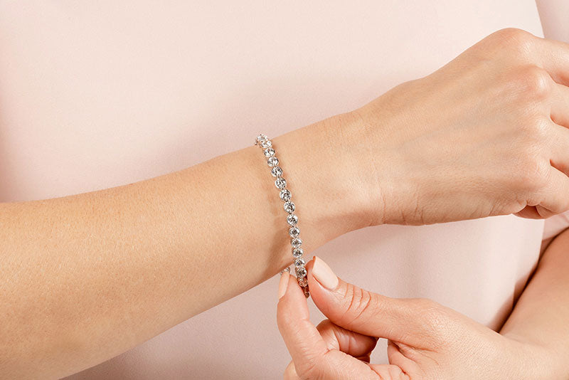 Dazzling Four Prong Diamond Tennis Bracelet
