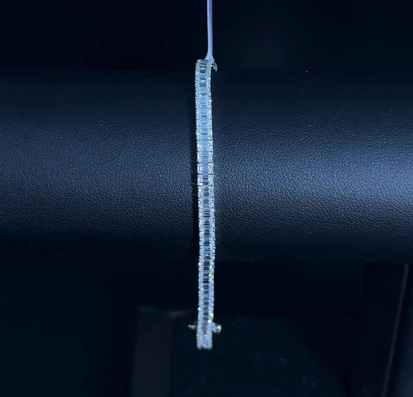 6.87ctw Emerald Lab Diamond 14kt White Gold Tennis Bracelet