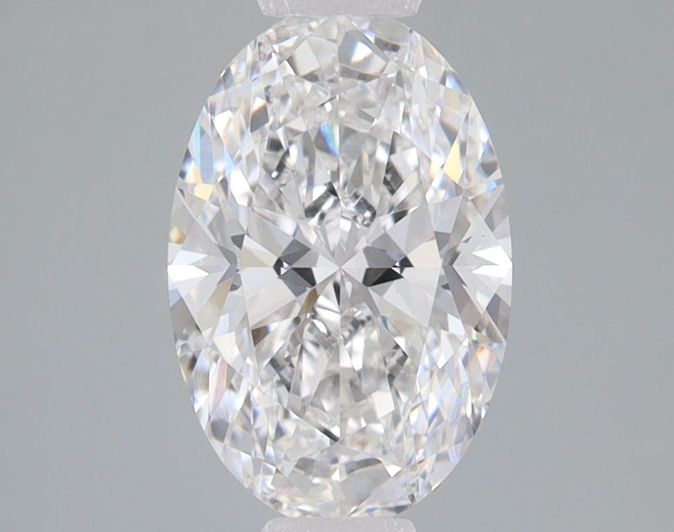 1.58 Carat Oval IGI Labgrown Diamond, With Certificate ID LG627418369