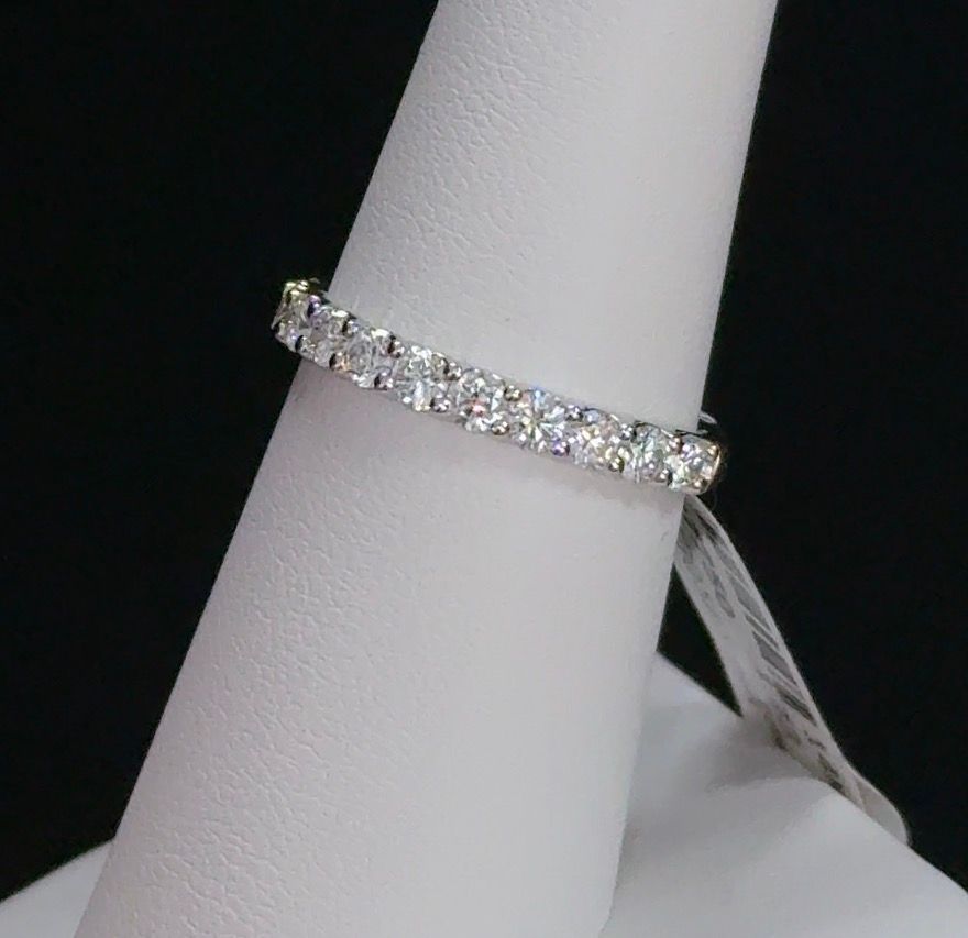 1.17ctw Round Lab Diamond 14kt White Gold Band RGF-68-7
