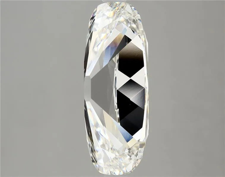 4.68 Carats CUSHION BRILLIANT Diamond