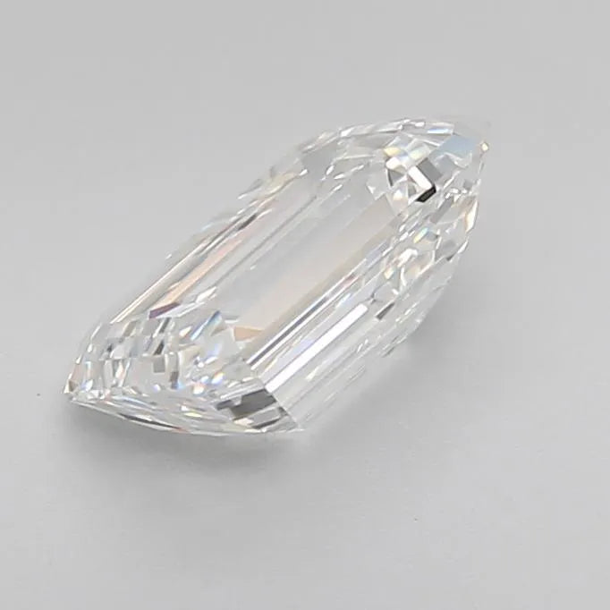 1.74 Carats EMERALD Diamond