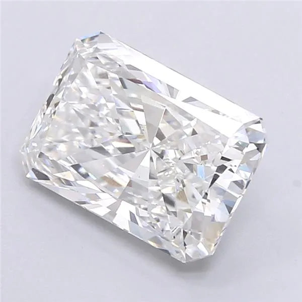 3.61 Carats RADIANT Diamond