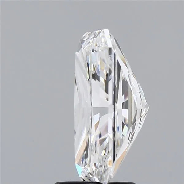 3.01 Carats RADIANT Diamond