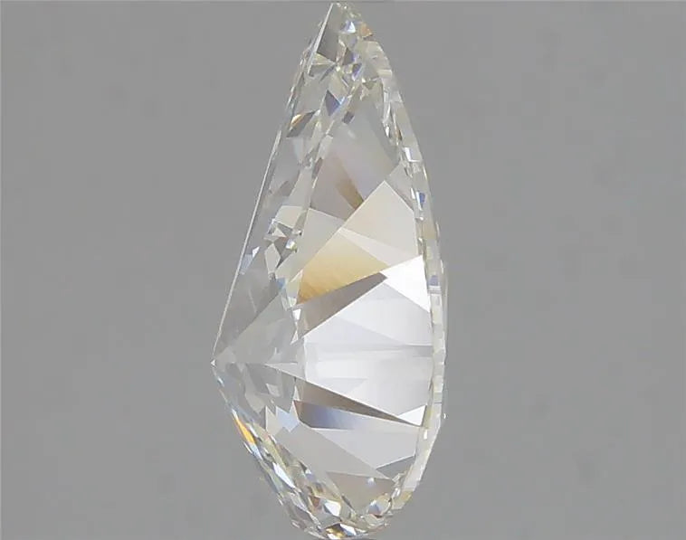 2.51 Carats PEAR Diamond