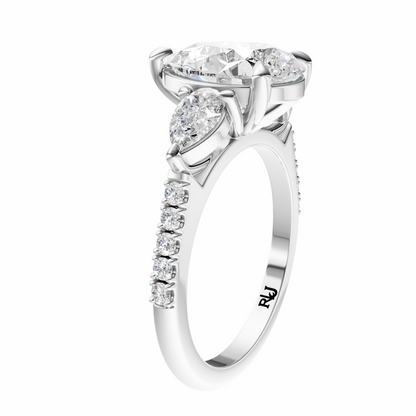Pear Accented Three Stone Pear Setting