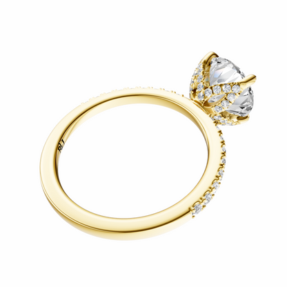 Round Traditional Accented Tulip Sparkler Setting