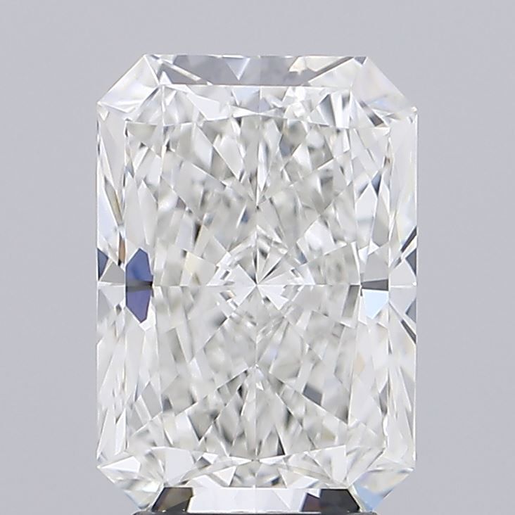 2.93 Carat Radiant IGI Labgrown Diamond, With Certificate ID LG628424911