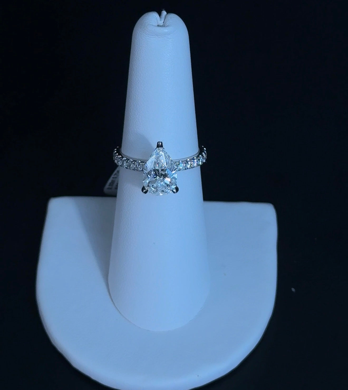 2.02ct Pear E VVS2 Lab Diamond 14kt White Gold Engagement Ring SR7464-PE