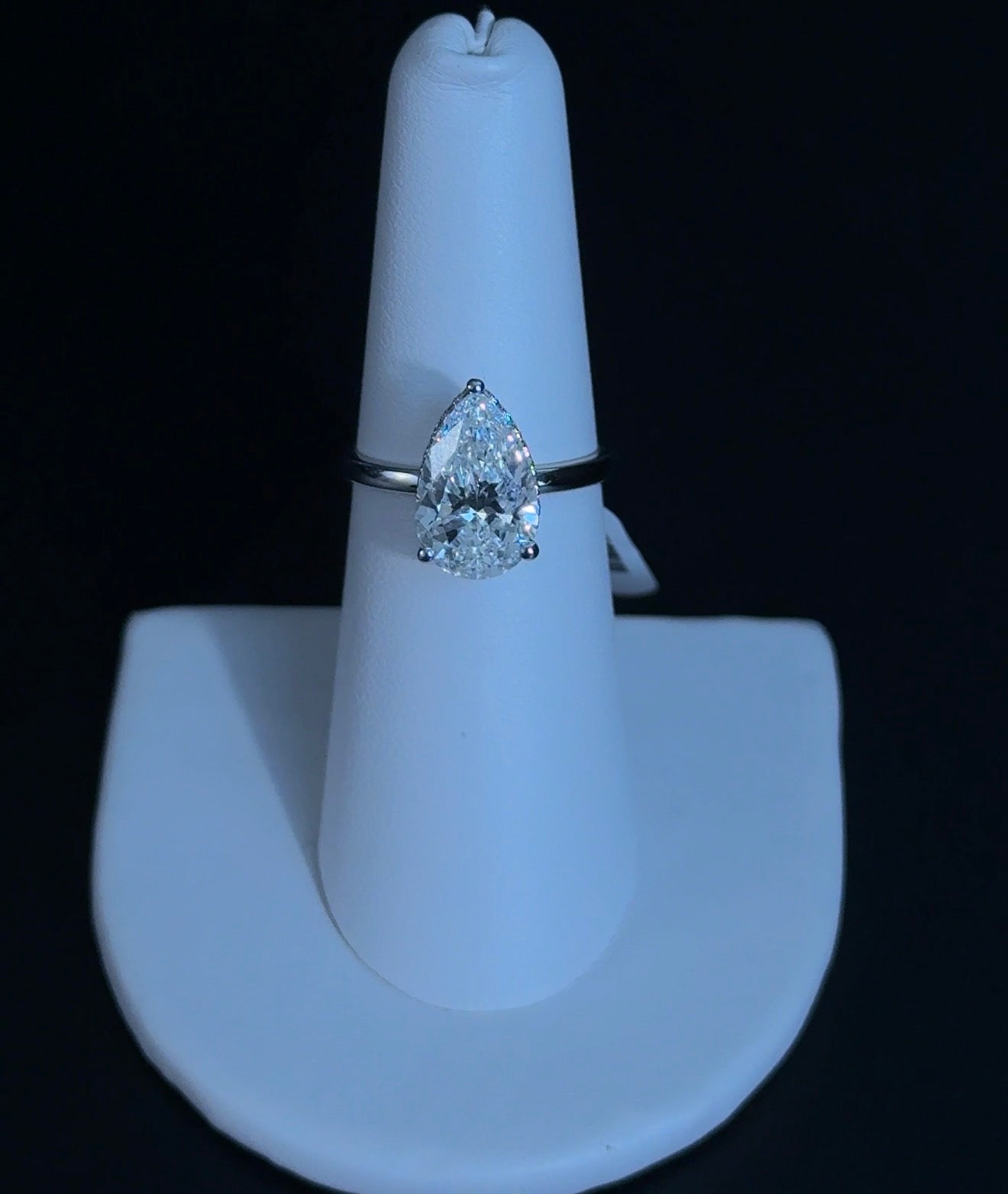 3.08ct Pear E VVS2 Lab Diamond 14kt White Gold Engagement Ring SR8161-PE