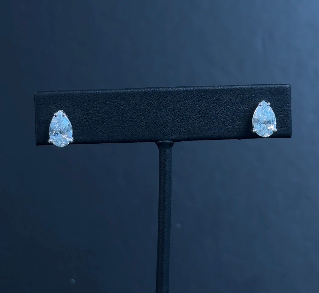2.05ctw Pear Lab Diamond 14kt White Gold Earrings