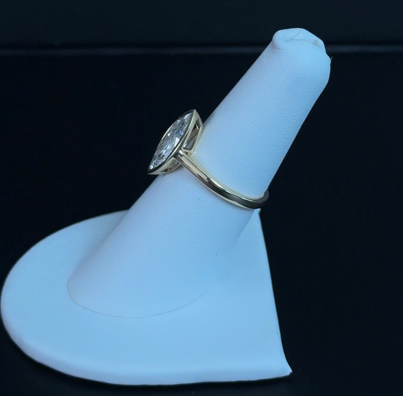 2.09ct Marquise E VVS2 Lab Diamond 14kt Yellow Gold Engagement Ring SA5683R