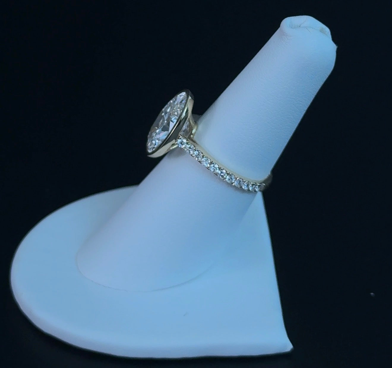 5.05ct Oval D VVS2 Lab Diamond 14kt Yellow Gold Engagement Ring SA5695R-14x9.6-2