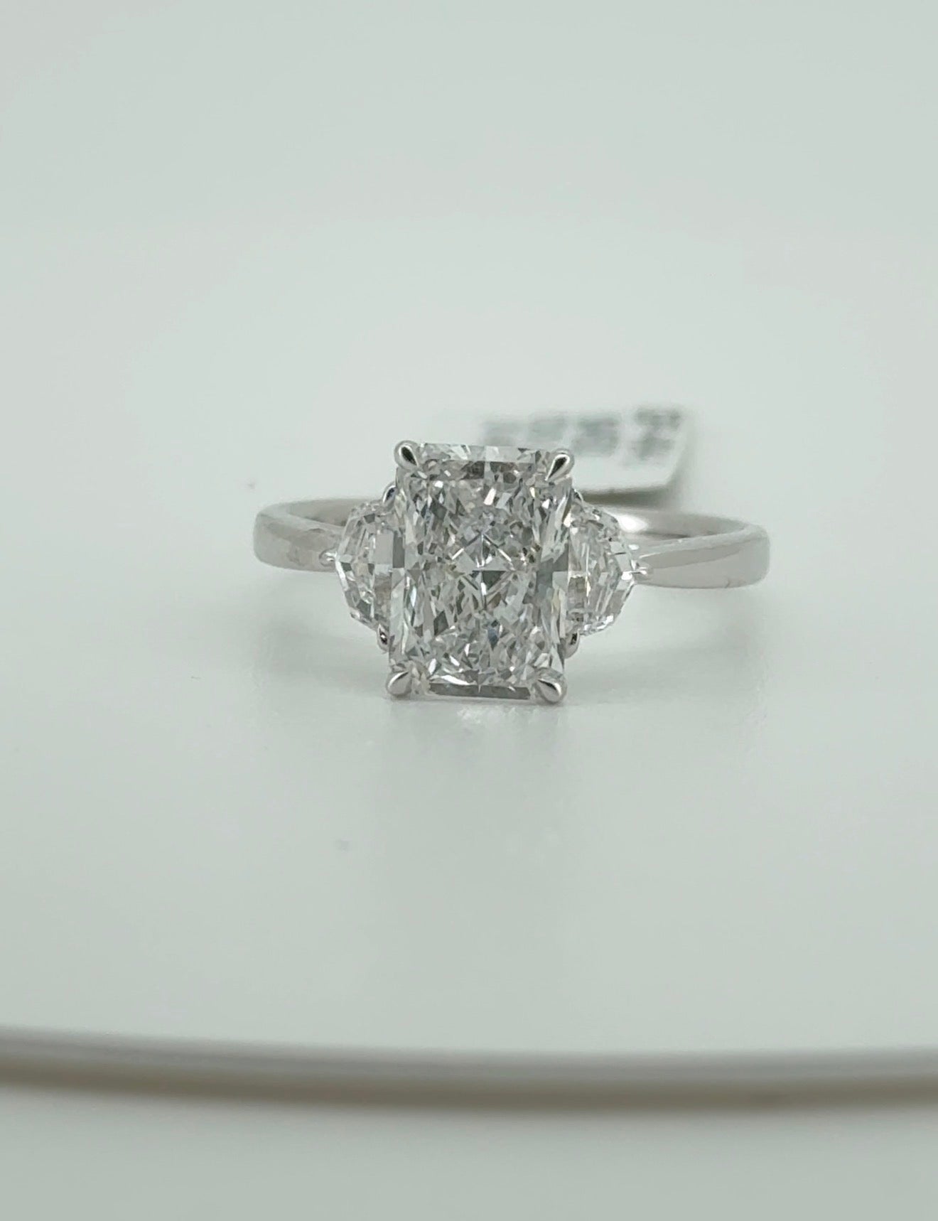 2.05ct Radiant D VVS2 Lab Diamond 14kt White Gold Ring RGF-494-1