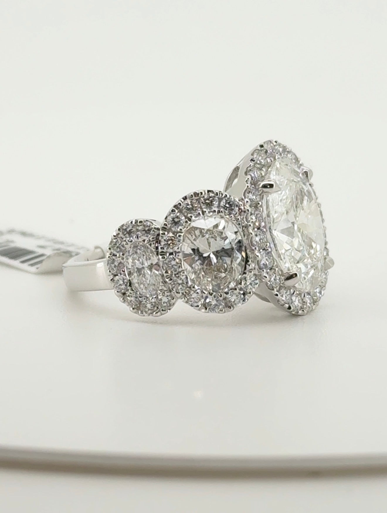 3.01ct Oval E VVS2 Lab Diamond 14kt White Gold Ring RGF-675