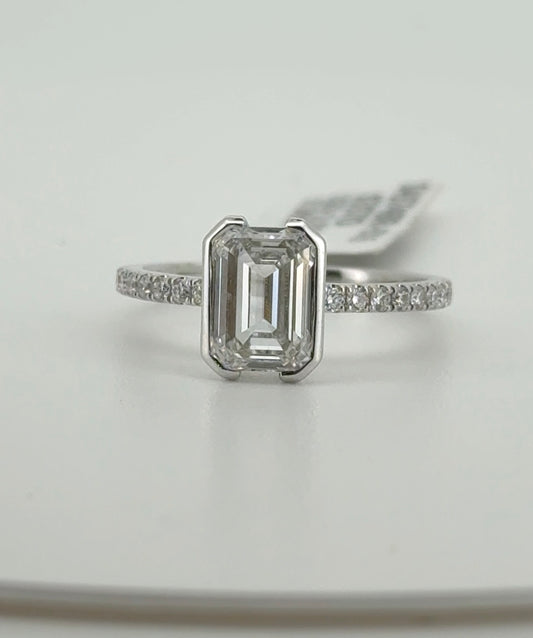 2.01ct Emerald D VVS2 Lab Diamond 14kt White Gold Ring SA5748R-8x6