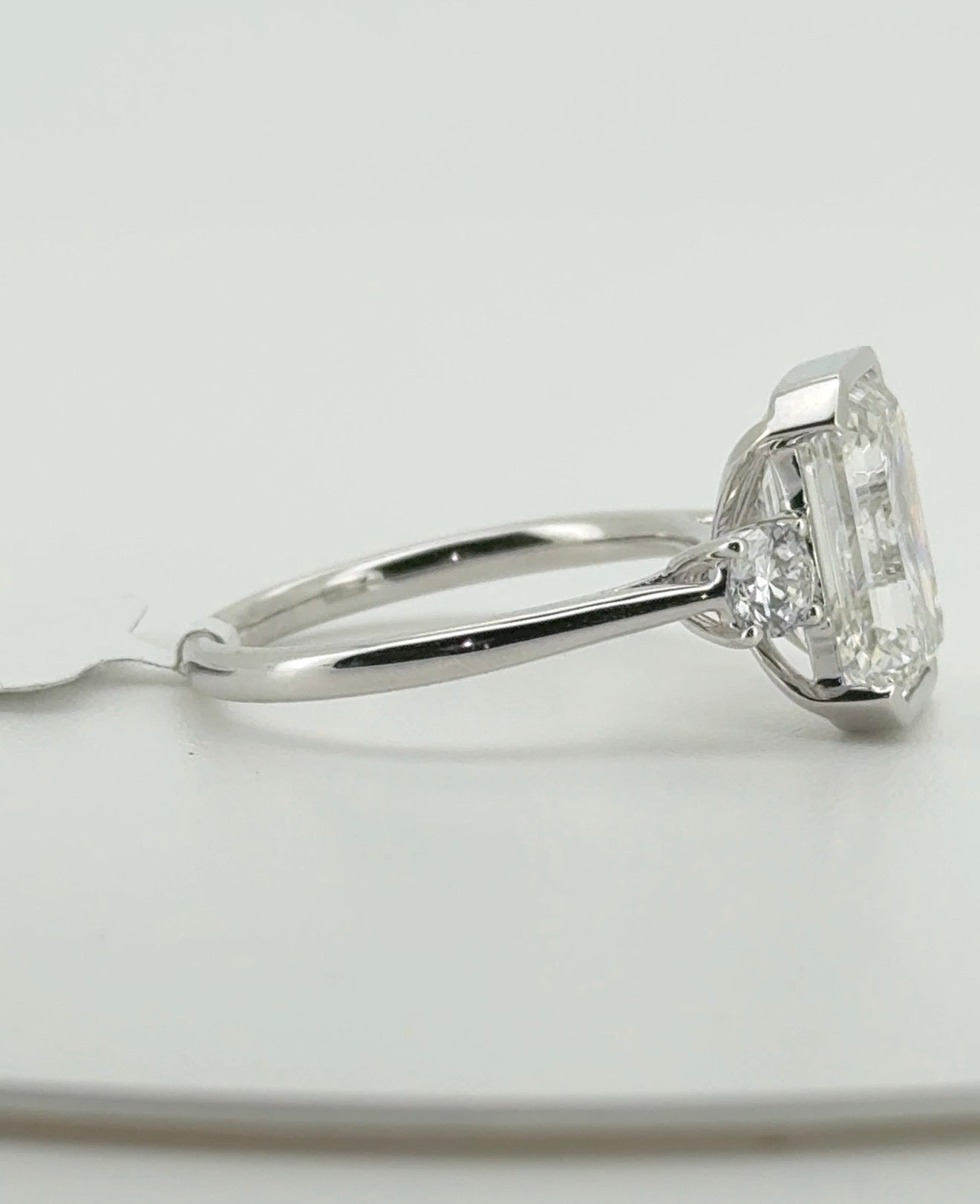 4.05ct Emerald F VVS2 Lab Diamond 14kt White Gold Ring RGF-761