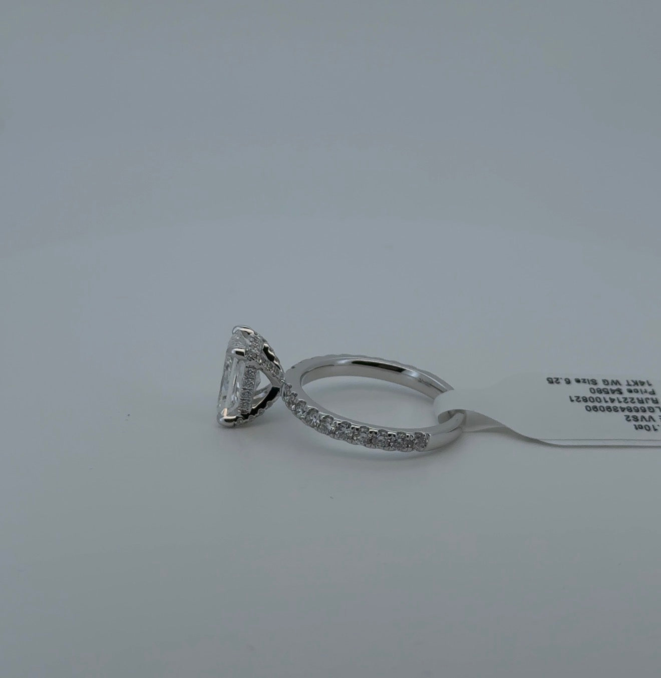 2.10ct Radiant E VVS2 Lab Diamond 14kt White Gold Ring SR7464-RAD200A