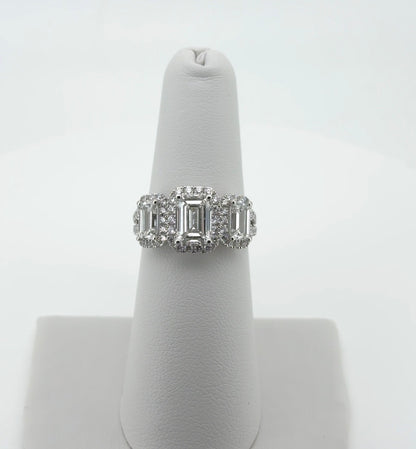 3.74ctw Emerald Lab Diamond 14kt White gold 3-Stone Ring RGF-440