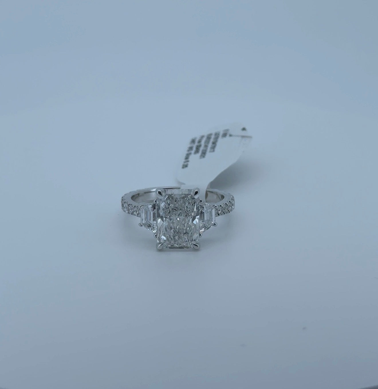 3.10ct E VS1 Radiant 14kt White Gold Ring SA5627R-10.2x7-2