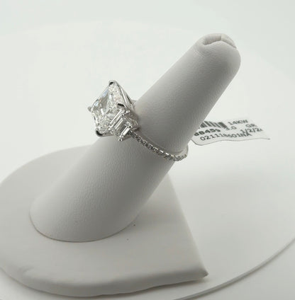 7.05ct Asscher E VS1 Lab Diamond 14kt White Gold Ring SA5641R-10.5-1