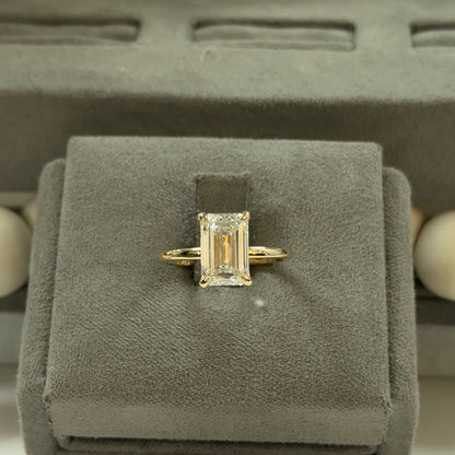 3.04 Carat Emerald Lab Diamond Tulip Basket Elegant Solitaire Ring