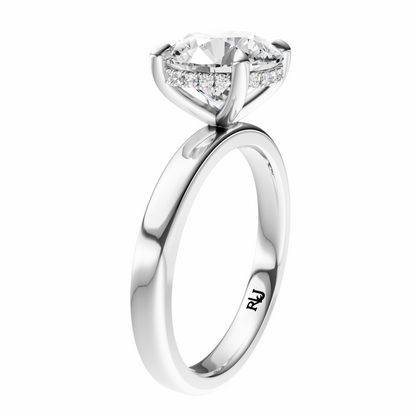 Round Elegant 2.7mm Band Signature Hidden Halo Setting