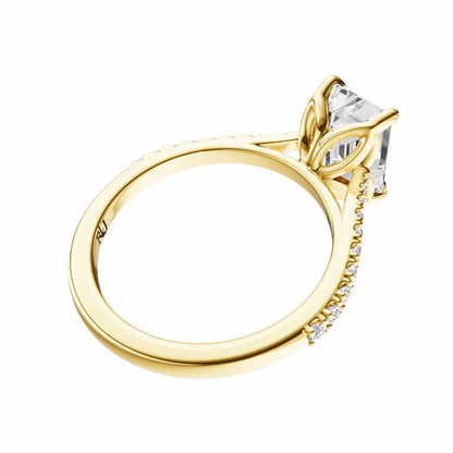 Emerald Traditional Tapered Cathedral Tulip Setting