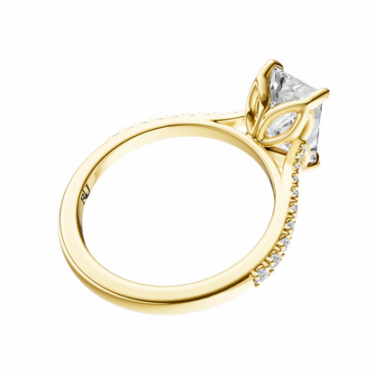 Radiant Traditional Tapered Cathedral Tulip Setting