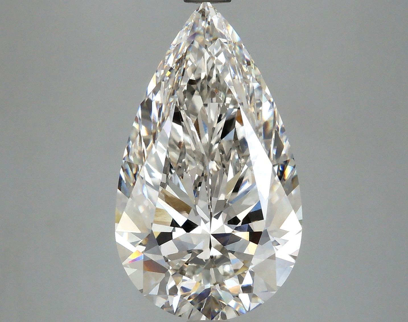 4.69 Carat Pear IGI Labgrown Diamond, With Certificate ID LG611385417