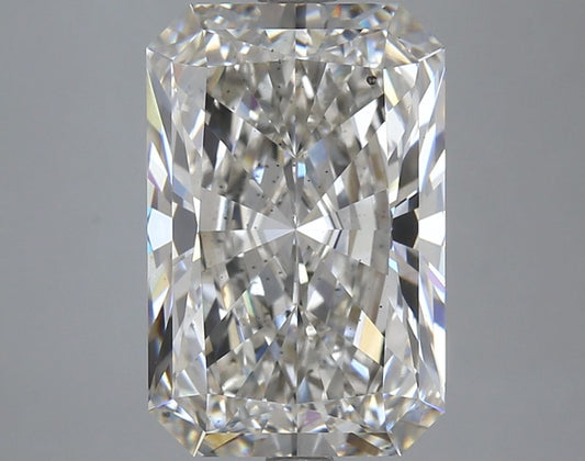 5.67 Carat Radiant IGI Labgrown Diamond, With Certificate ID LG608388712