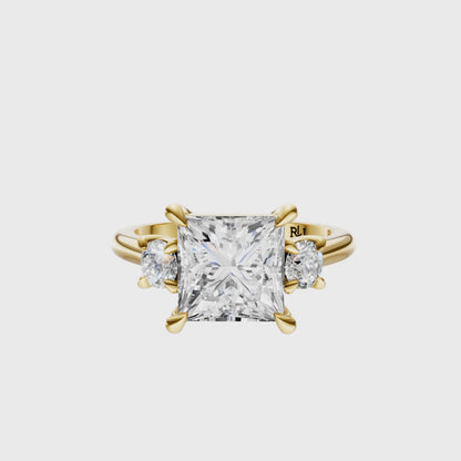 Princess Three Stone Round Solitaire Setting
