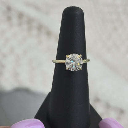 Round Tulip 4-Prong Solitaire Setting