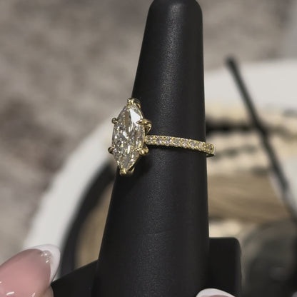 Marquise Traditional Elegance Setting