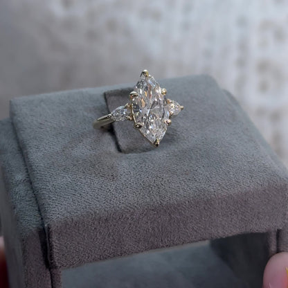 Marquise Three Stone Pear Setting