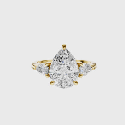 Pear Three Stone Setting