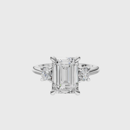 Emerald Three Stone Round Solitaire Setting
