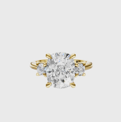 Cushion Three Stone Round Solitaire Setting