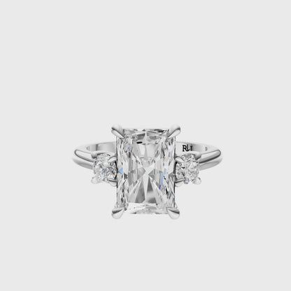 Radiant Three Stone Round Solitaire Setting