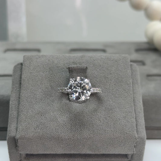 3.47 Carat Round Traditional Elegance Tulip Basket Ring