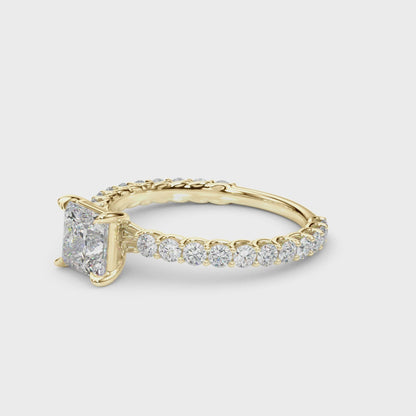 Princess Traditional Scallop pave 4-Prong Setting