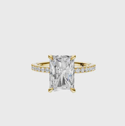 Radiant Traditional Accented Tulip Sparkler Setting