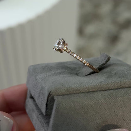 Round Traditional Floating Petite Hidden Halo Setting