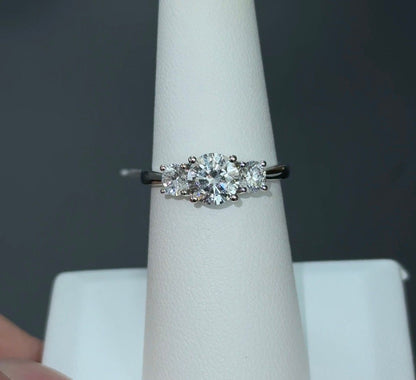 1 Carat Round Lab Diamond 14Kt White Gold Engagement Ring SKU: RGF-12
