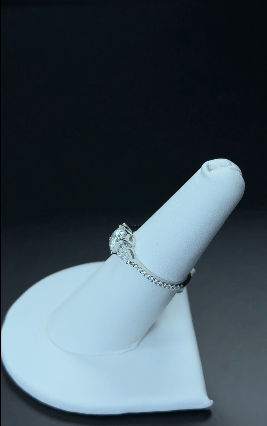 1.00 Carat Round Lab Diamond E VVS2 14kt White Gold Ring RGF-173