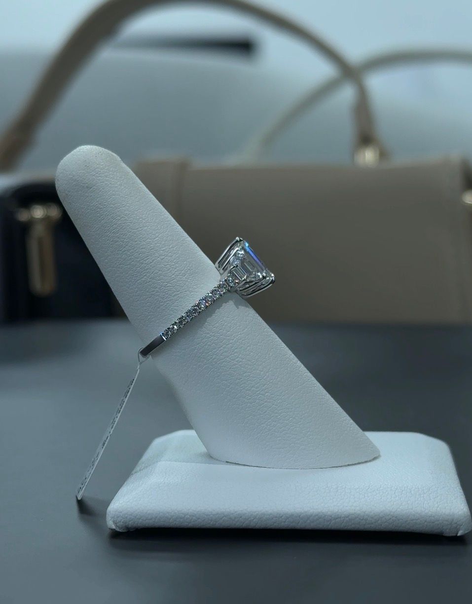 2.22 Carat Emerald Cut Lab Diamond E VS1 14kt White Gold Ring SKU: RGF-209-1